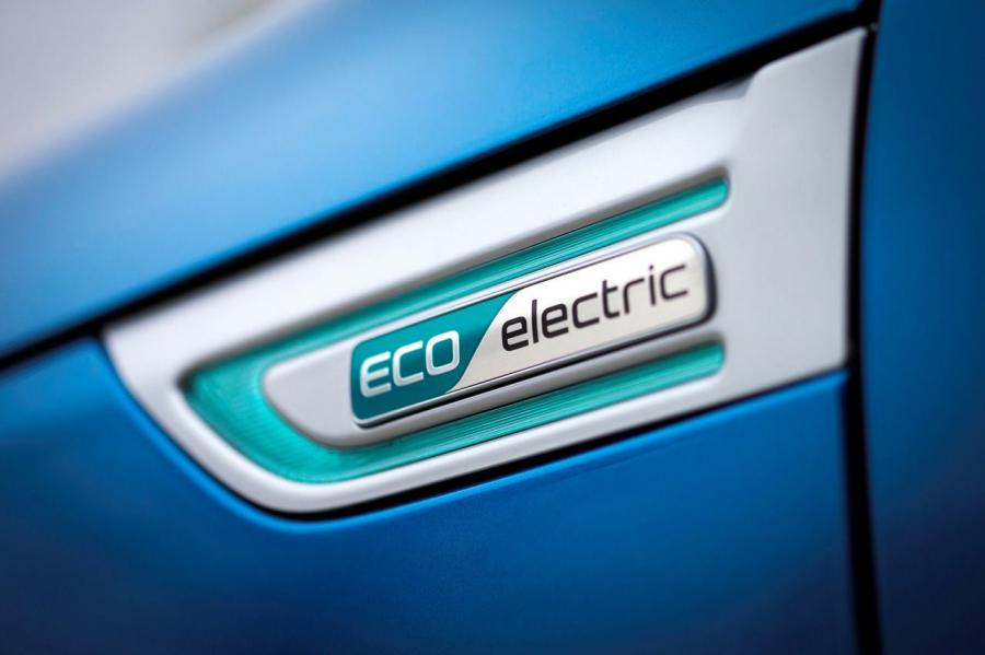 Kia Soul EV 2014 года  (фото 15 из 45)